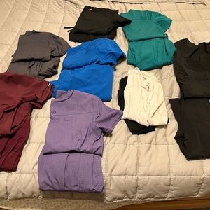 Women’s Scrubs